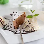 Gromada Stadion Poznan