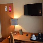 Hotel Gromada Stadion 3*