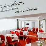 Gromada Stadion Poznan