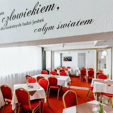 Gromada بوزنان