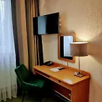 Gromada Stadion 3*