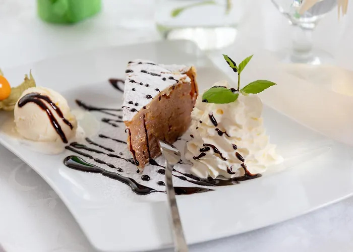 Gromada Stadion Познань