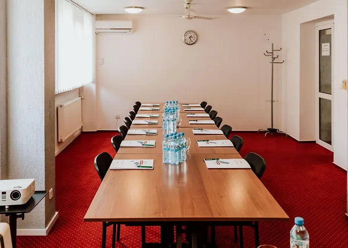 Отель Gromada Stadion Познань