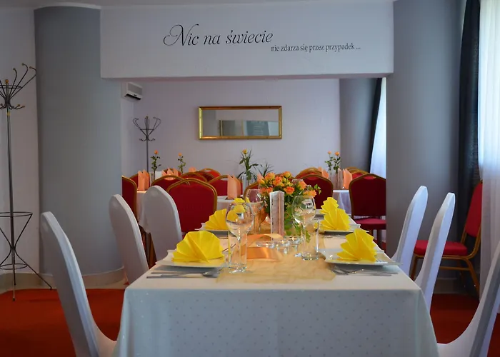 Gromada Stadion Hotel 3*